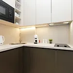 아파트 Bright, Stylish In Center 리가